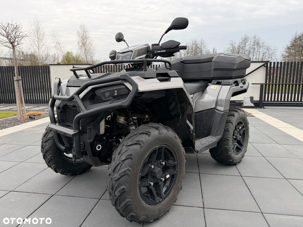 Polaris Sportsman - 1