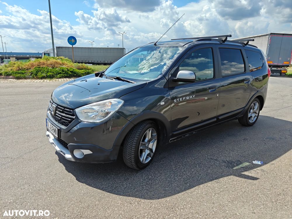 Dacia Lodgy TCe 115 Stepway - 18