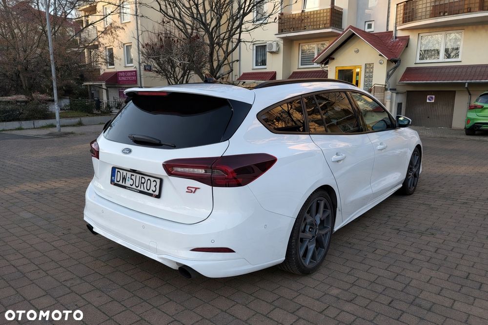 Ford Focus 2.3 EcoBoost ST X - 3