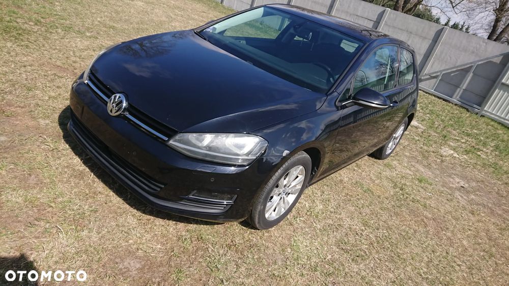 Volkswagen Golf - 26