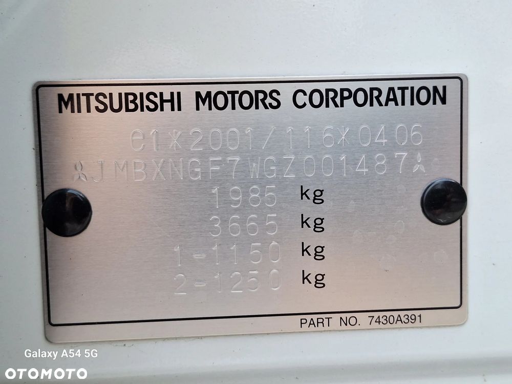 Mitsubishi Outlander 2.0 2WD SUV-Star - 38