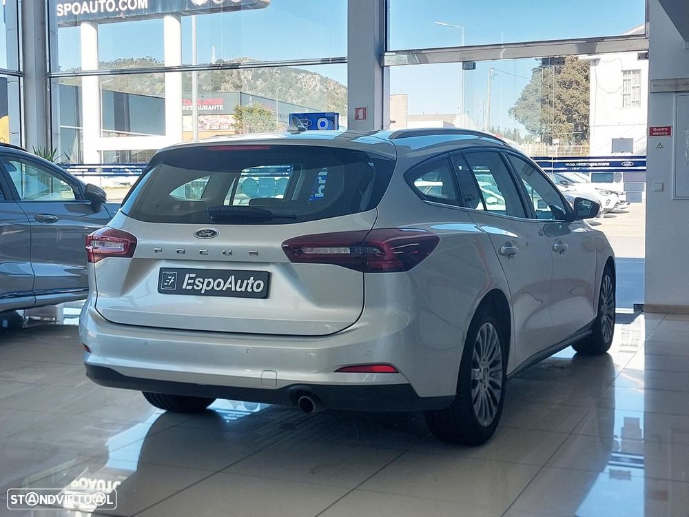 Ford Focus SW 1.5 EcoBlue S&S Aut. TITANIUM EDITION - 3