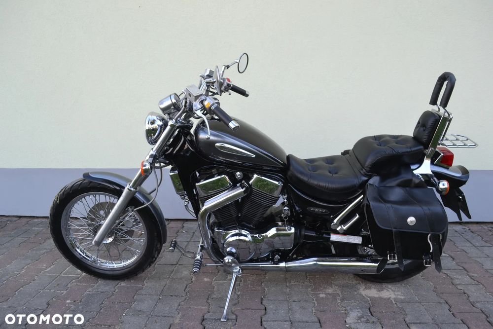Suzuki VS - 12