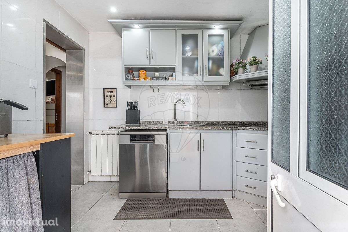 Moradia T2 para venda - Grande imagem: 3/16