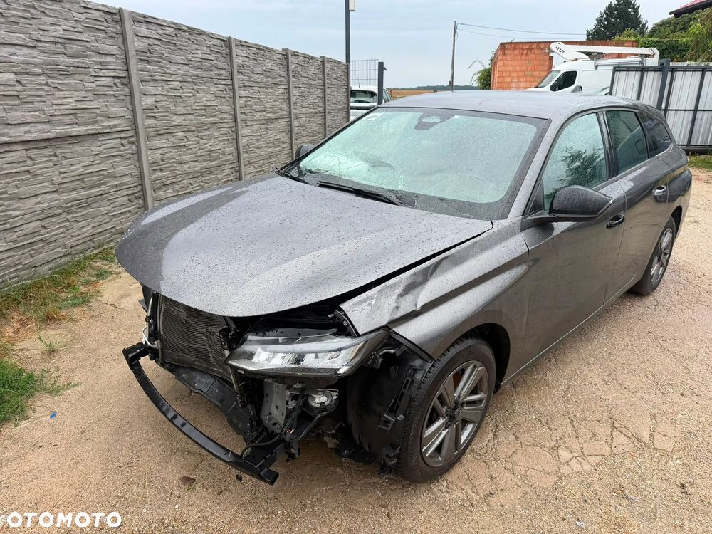 Peugeot 308 PureTech 130 EAT8 Active Pack - 36