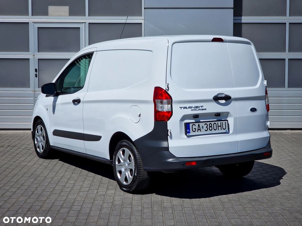 Ford TRANSIT COURIER - 3