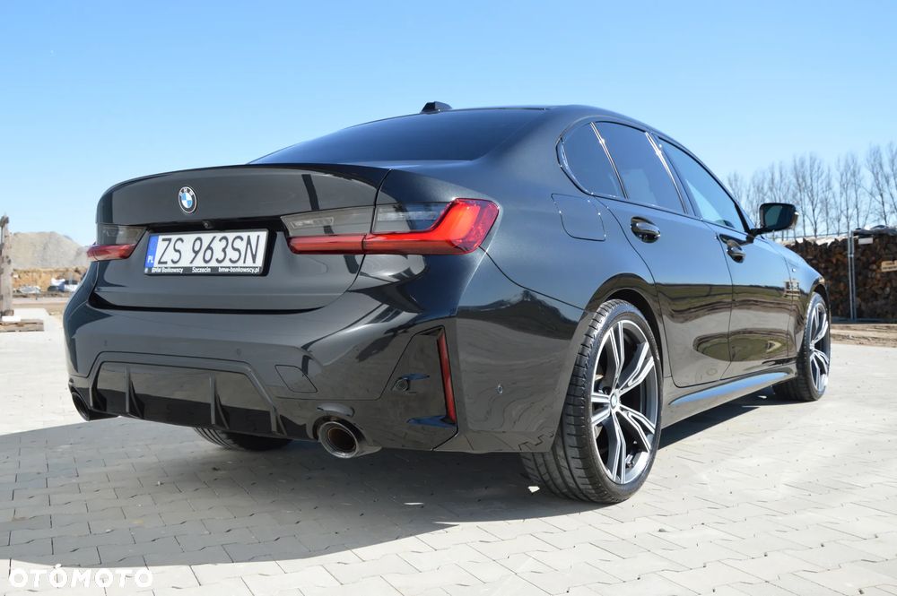 BMW Seria 3 320i M Sport - 8