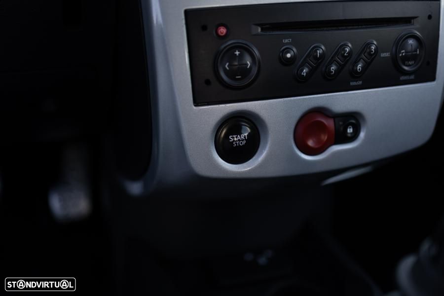 Renault Clio 2.0 16V Sport - 46