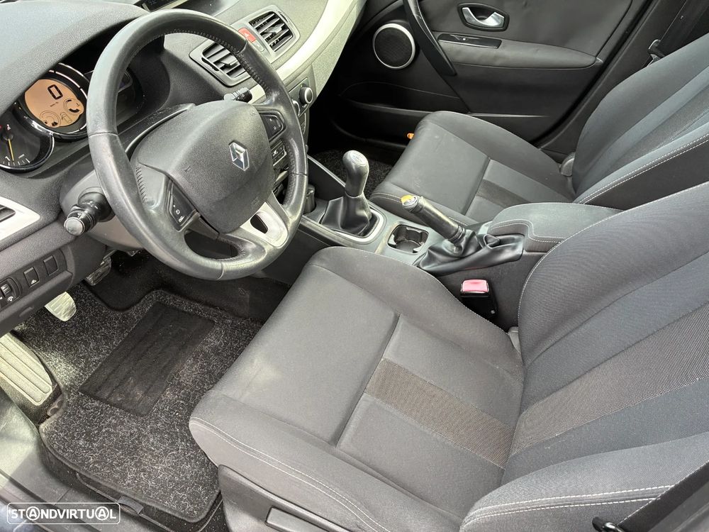 Renault Mégane Sport Tourer 1.5 dCi Dynamique - 11