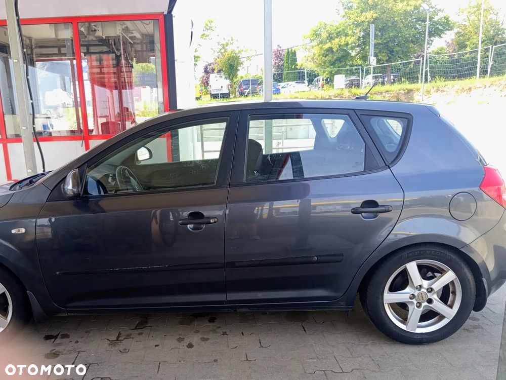 Kia Ceed 1.6 Crdi Comfort - 8