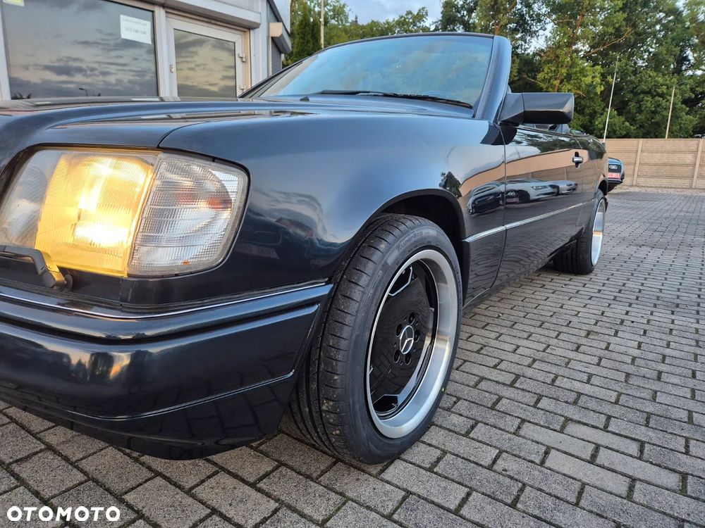 Mercedes-Benz W124 (1984-1993) - 16