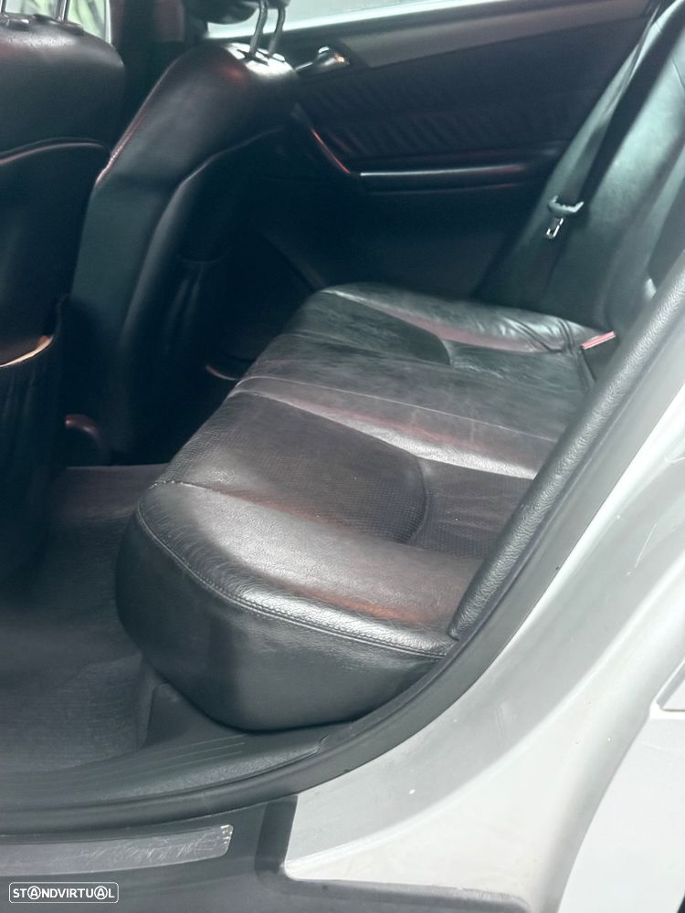 Mercedes-Benz C 220 - 14