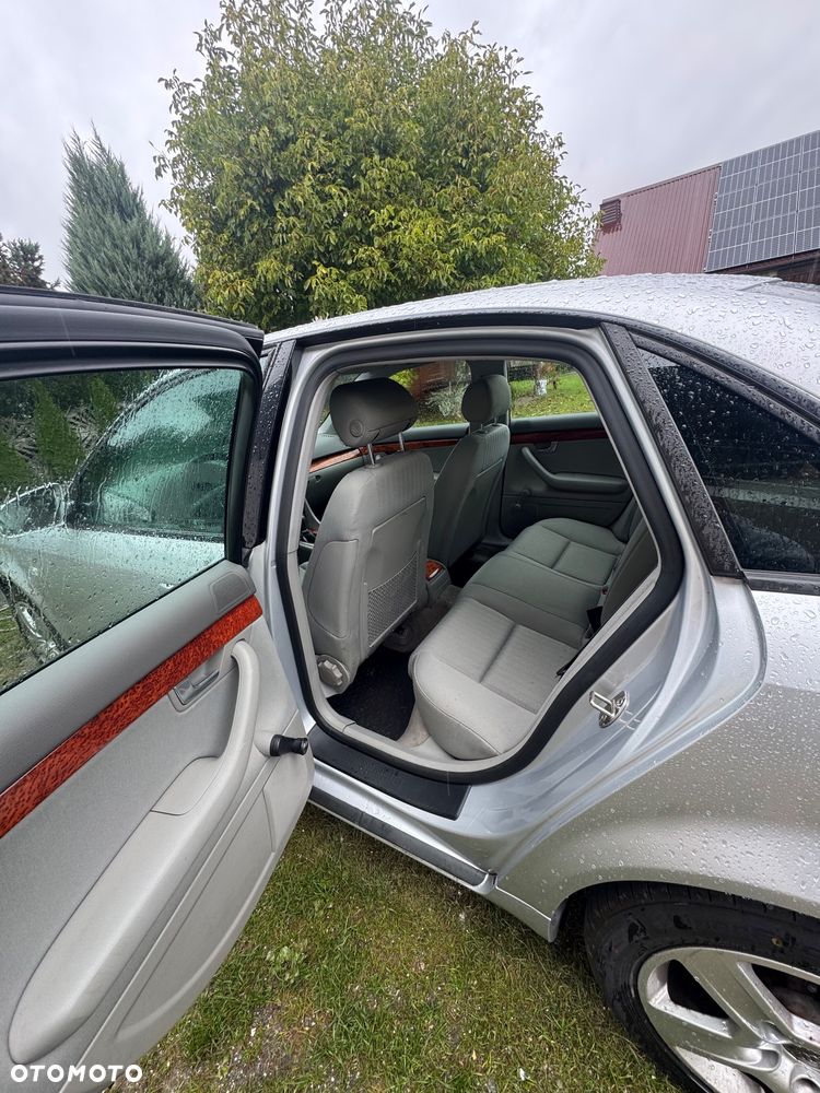 Audi A4 Avant - 13
