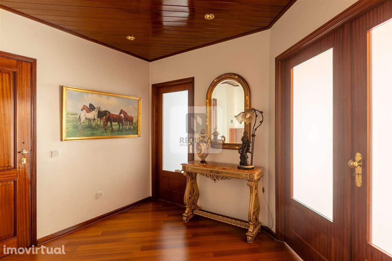 Apartamento T2 com varanda e Garagem em Matosinhos - Grande imagem: 3/60