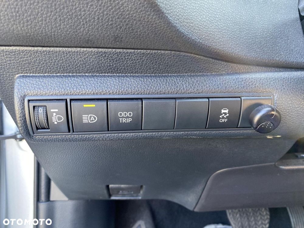 Toyota Corolla 1.8 Hybrid Style - 22