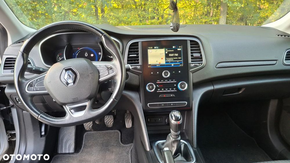 Renault Megane TCe 115 GPF LIMITED - 20