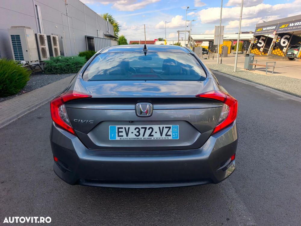 Honda Civic 1.5 VTEC Turbo CVT Executive - 8