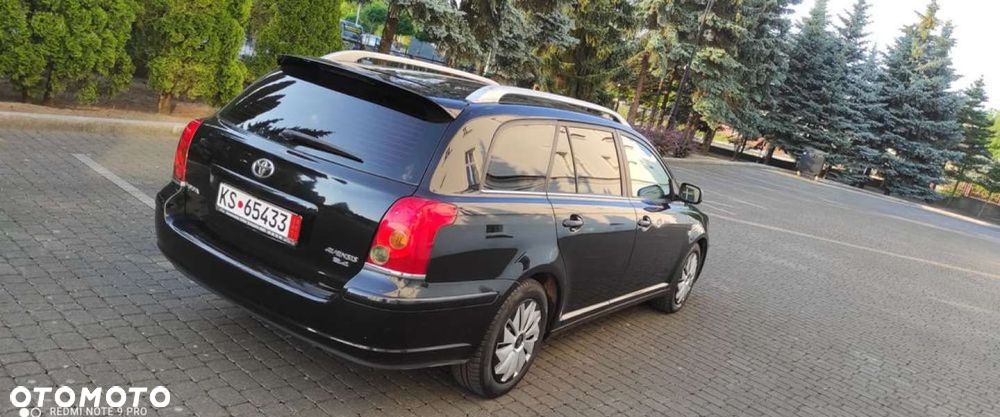 Toyota Avensis - 32