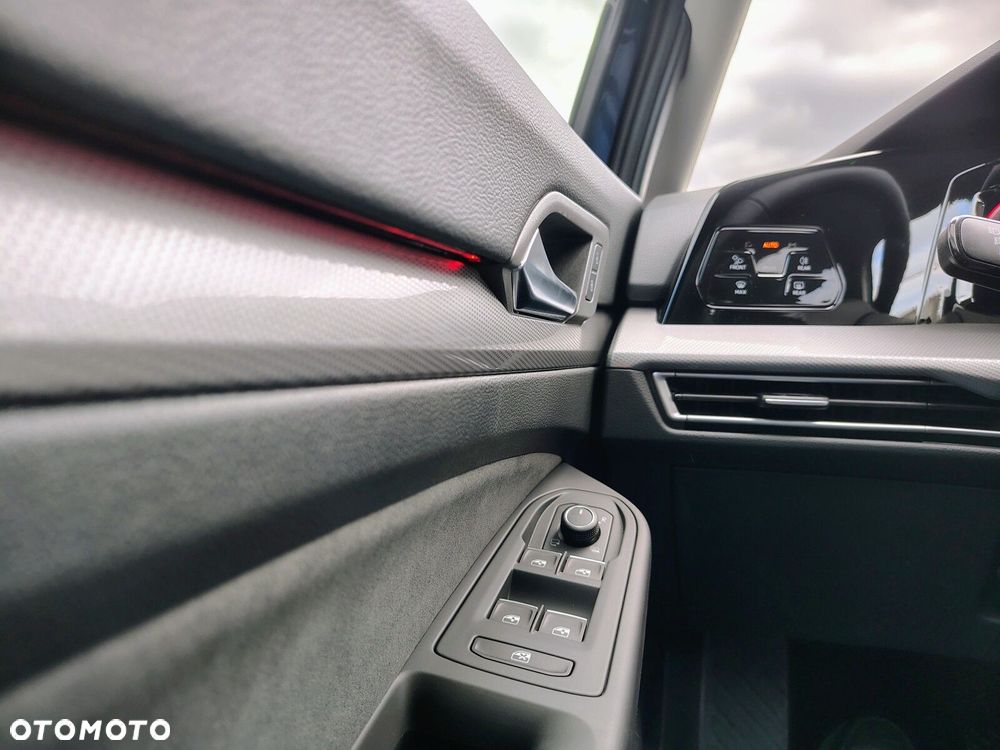 Volkswagen Golf Variant - 20