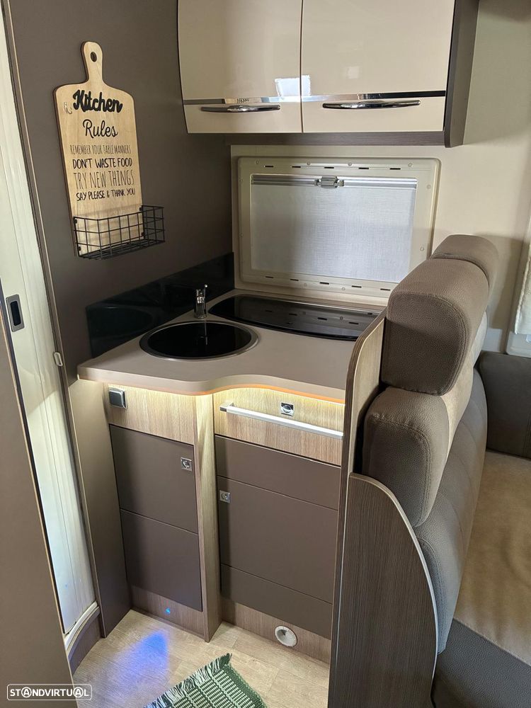 Ford Trigano Chausson - 17