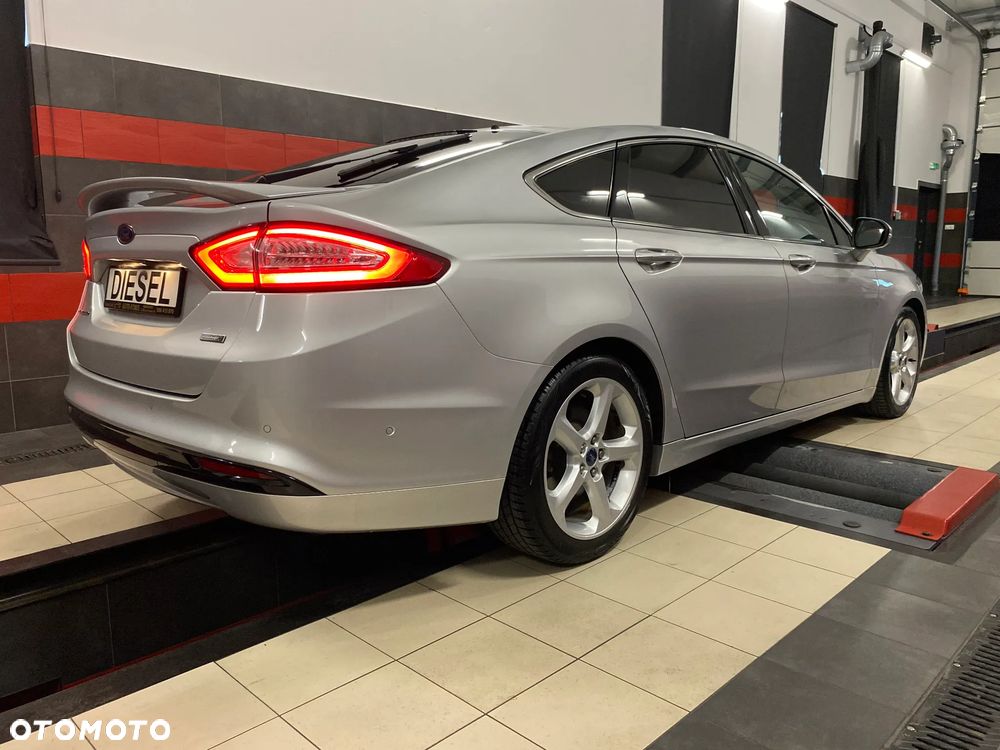 Ford Mondeo - 16