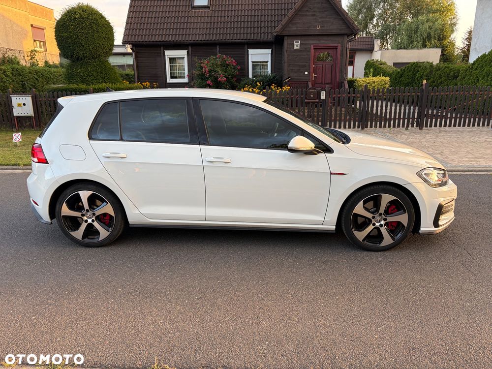Volkswagen Golf 2.0 TSI BMT GTI Performance - 9