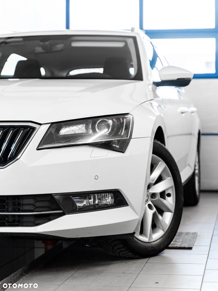 Skoda Superb 1.5 TSI ACT Ambition DSG - 13