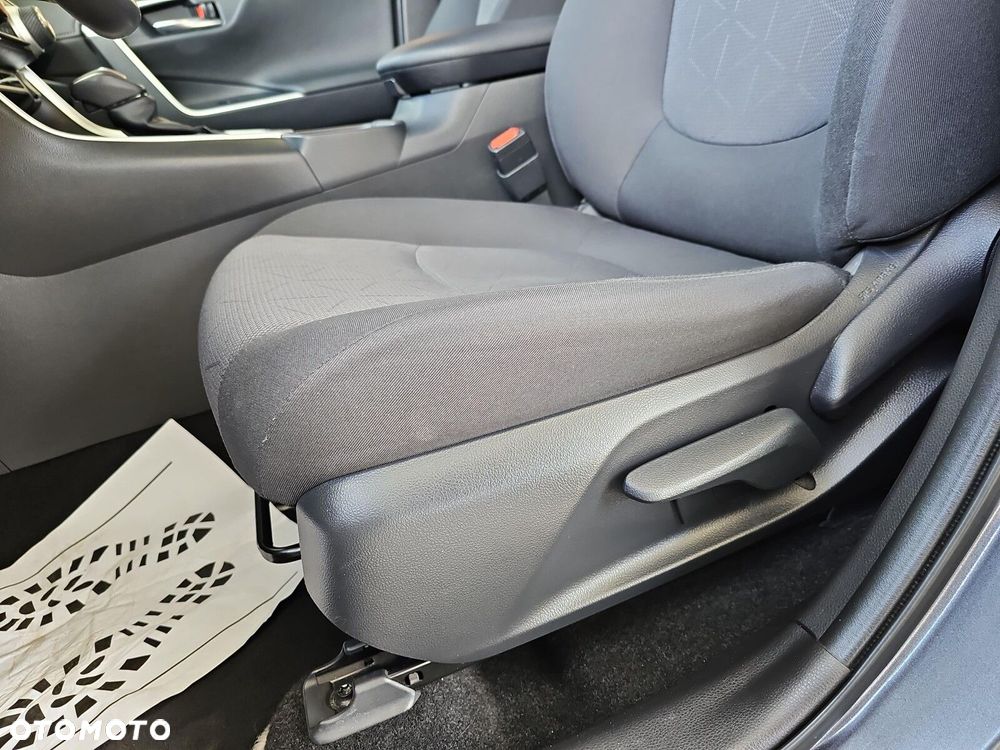 Toyota RAV4 - 15