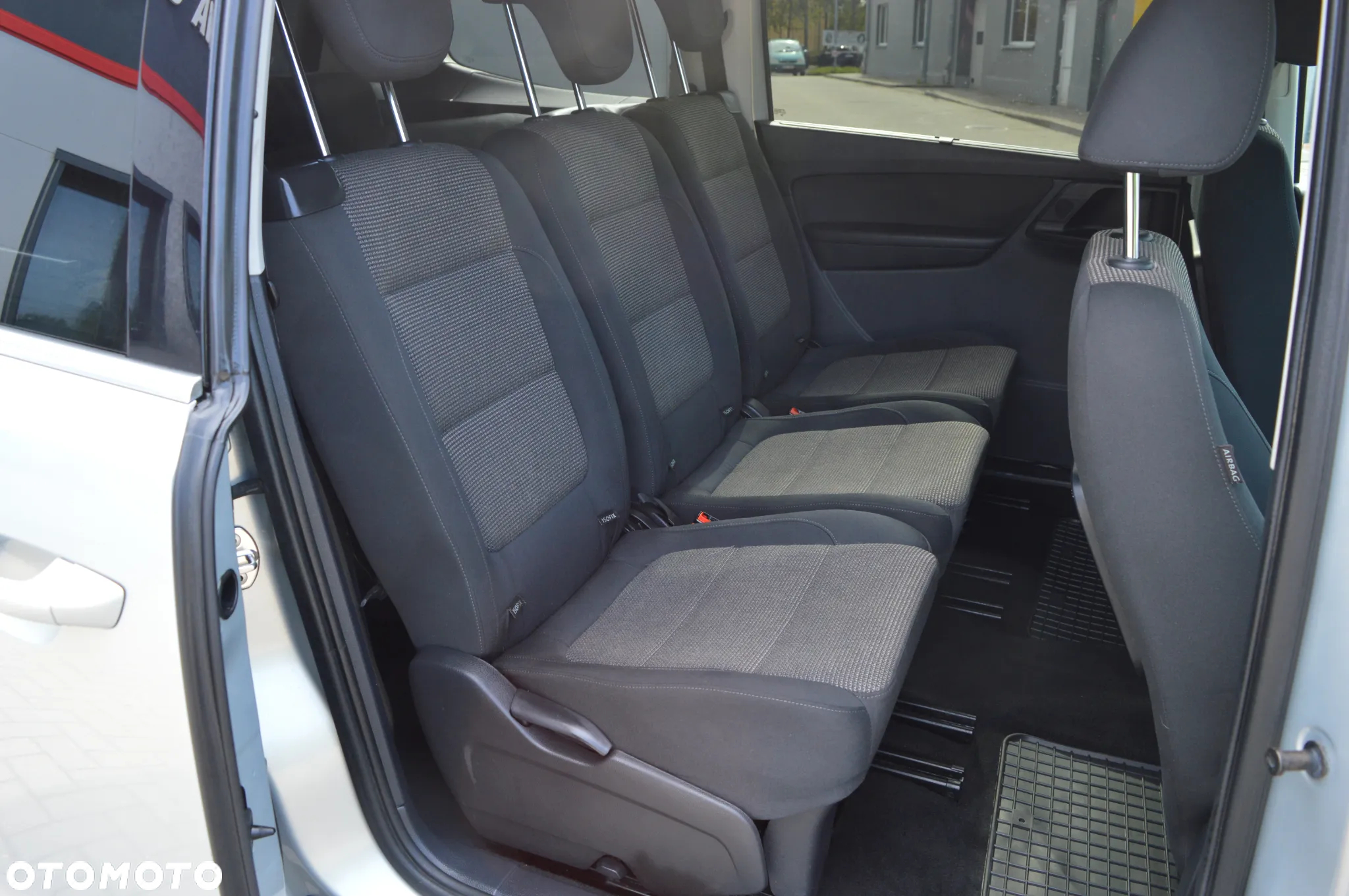 Volkswagen Sharan 2.0 TDI DSG BlueMotion Technology Comfortline - 13