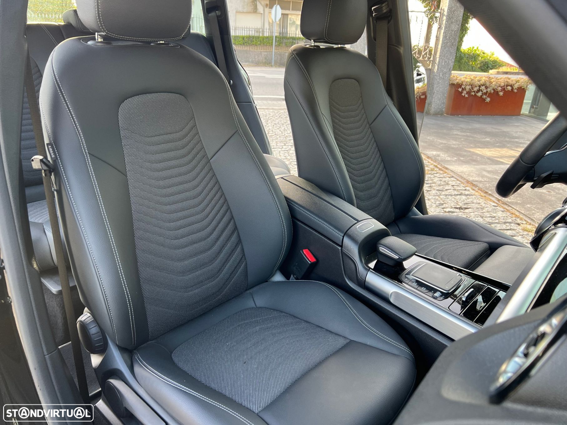 Mercedes-Benz EQB 250 Progressive - 17