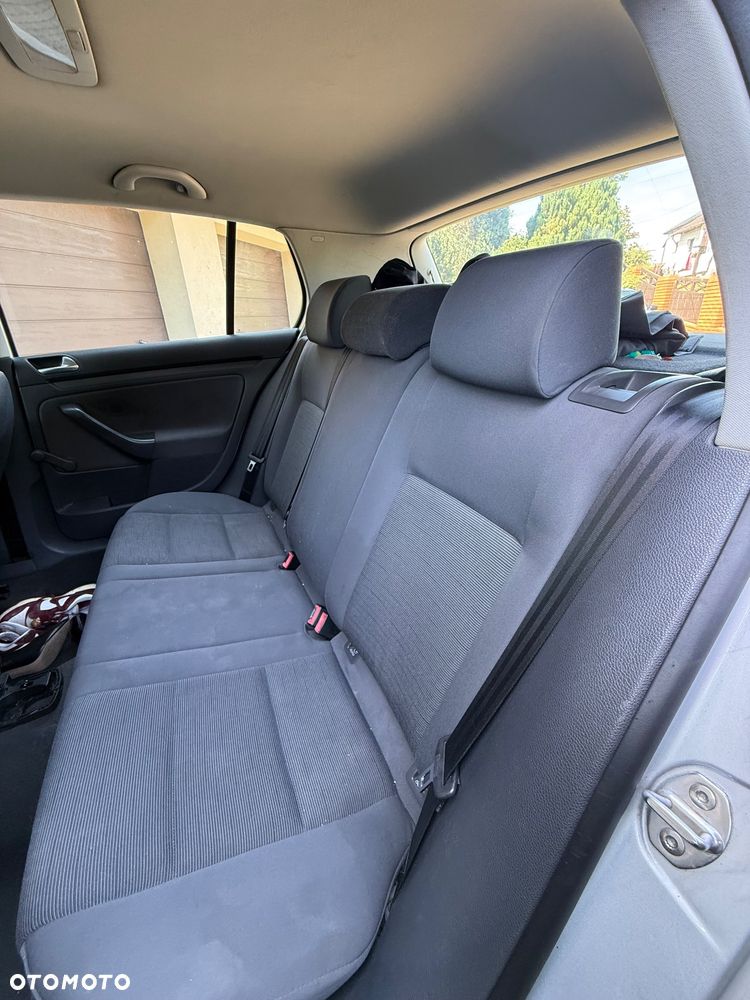 Volkswagen Golf 1.6 Comfortline - 7