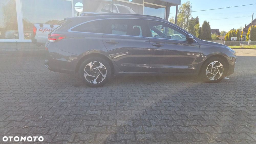 Hyundai i30 - 19