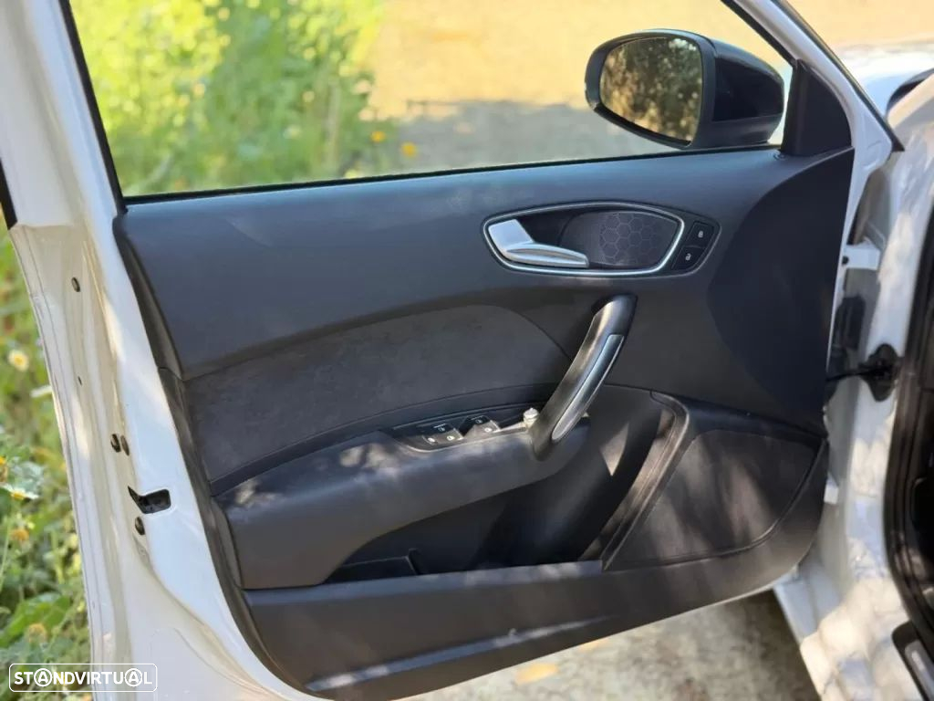 Audi A1 Sportback 1.6 TDI S tronic sport - 45