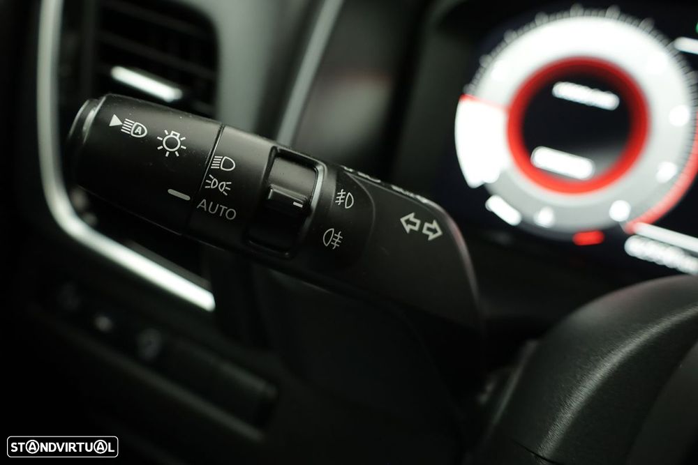 Nissan Qashqai 1.3 DIG-T N-Connecta - 17