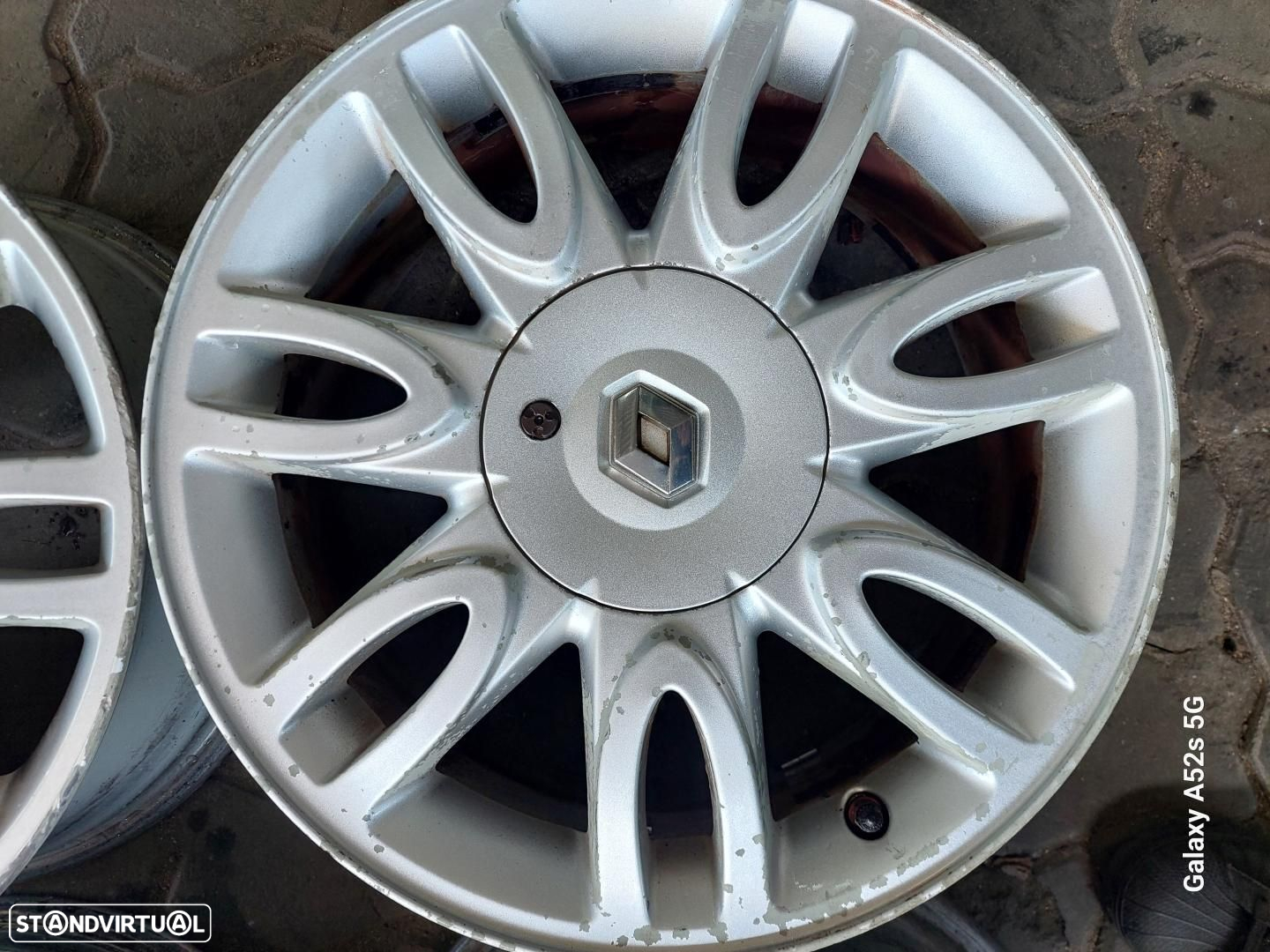 Jantes Renault R16 furação 5x108 - 5