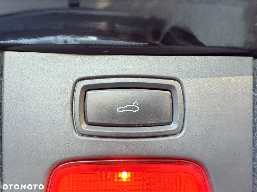 Porsche Cayenne S Hybrid - 33