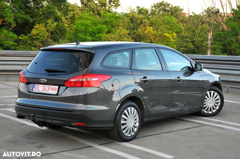 FORD Focus 2016 — imagine 10