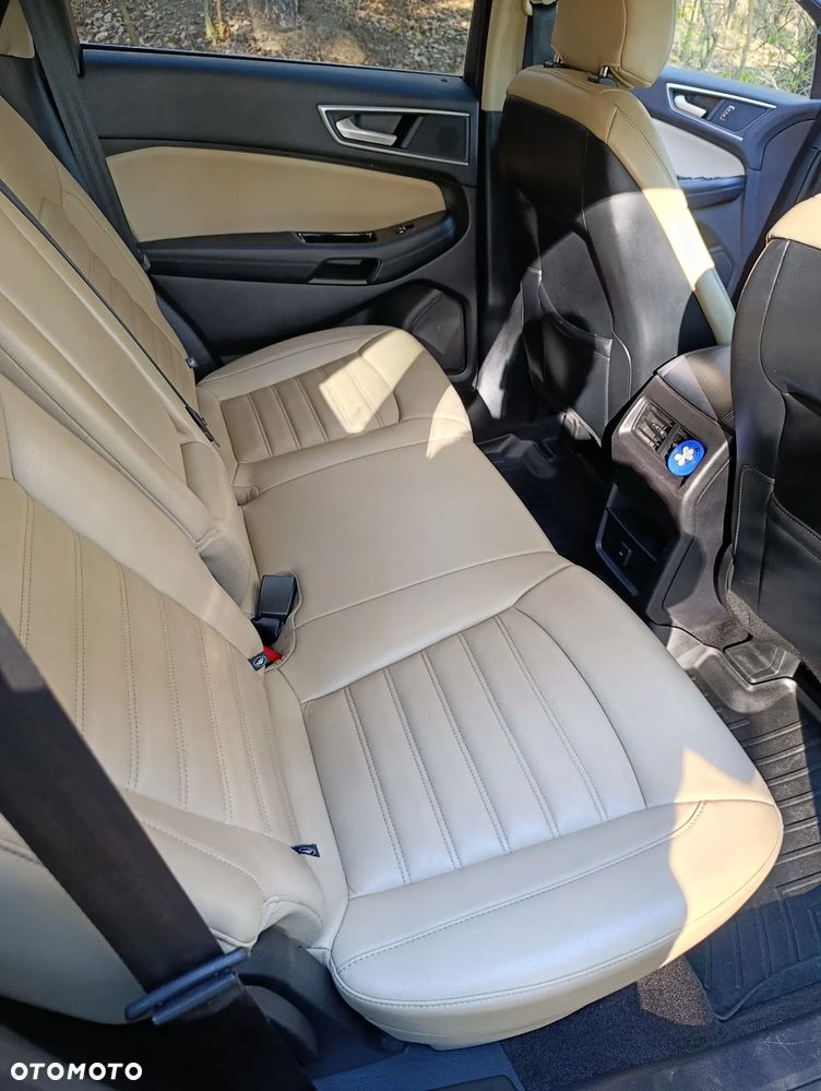 Ford Edge - 19