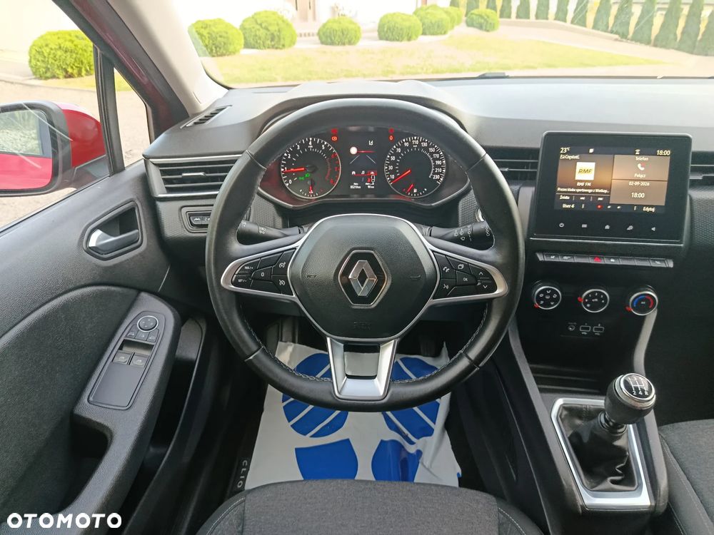 Renault Clio - 21