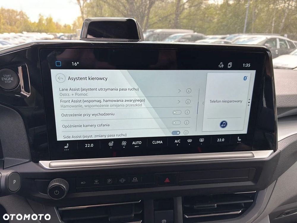 Volkswagen Caravelle - 32