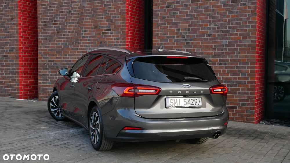Ford Focus 1.5 EcoBlue STart-Stopp-System TITANIUM - 4
