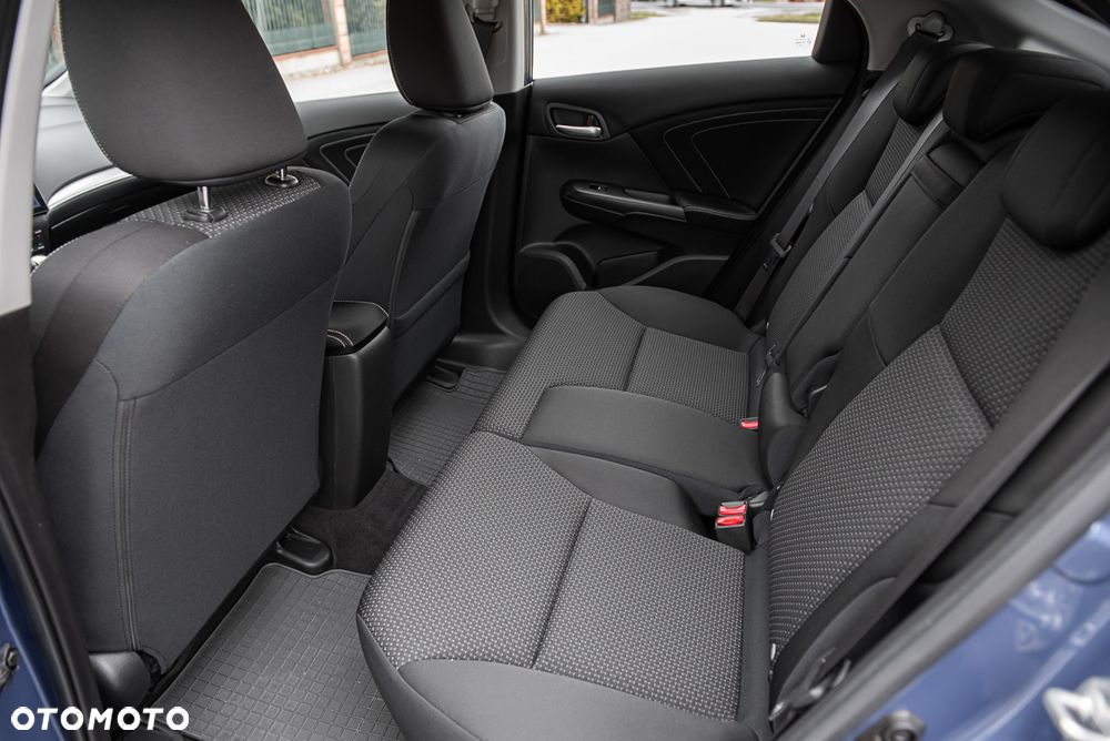 Honda Civic 1.6 i-DTEC Sport Black Edition - 24