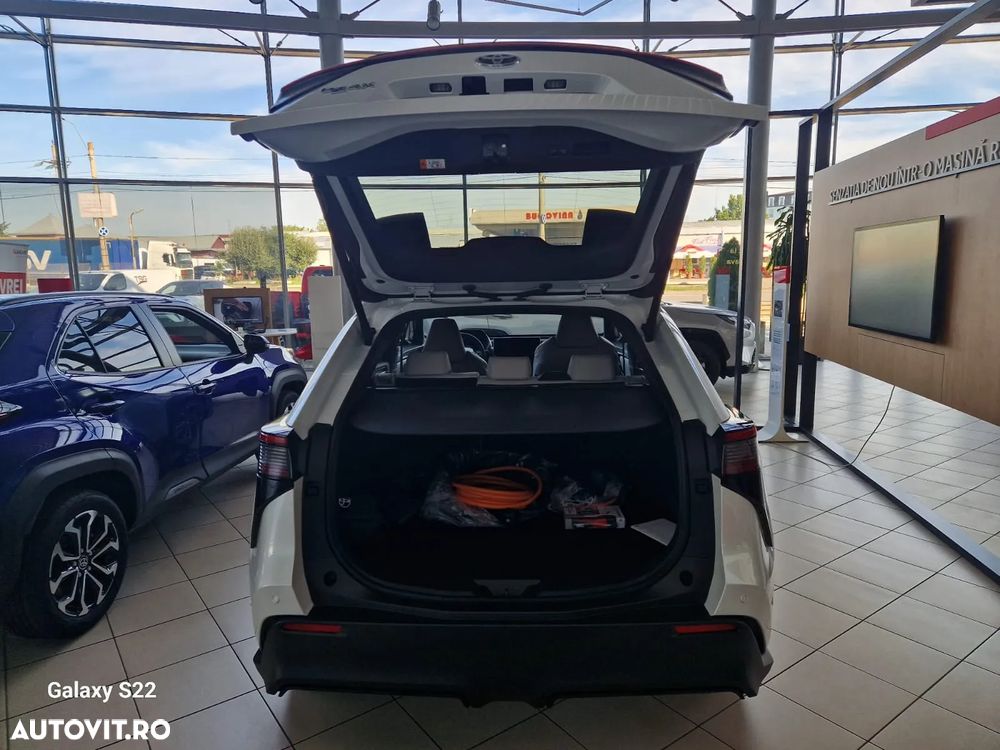 Toyota BZ4X 150 KW FWD (4x2) Luxury - 6