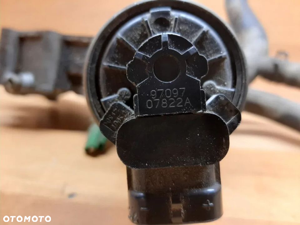zawór egr obudowa termostatu citroen c5 2.0 16v - 3