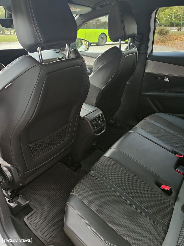 Peugeot 3008 1.5 BlueHDi GT Pack EAT8 - 29