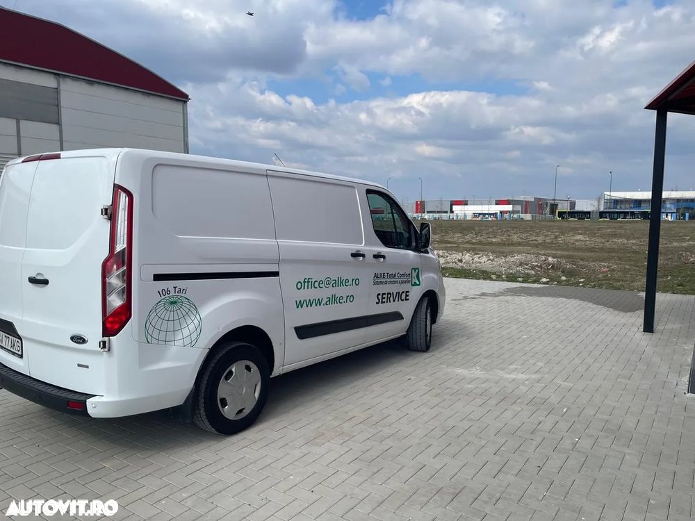 Ford Transit Custom - 8