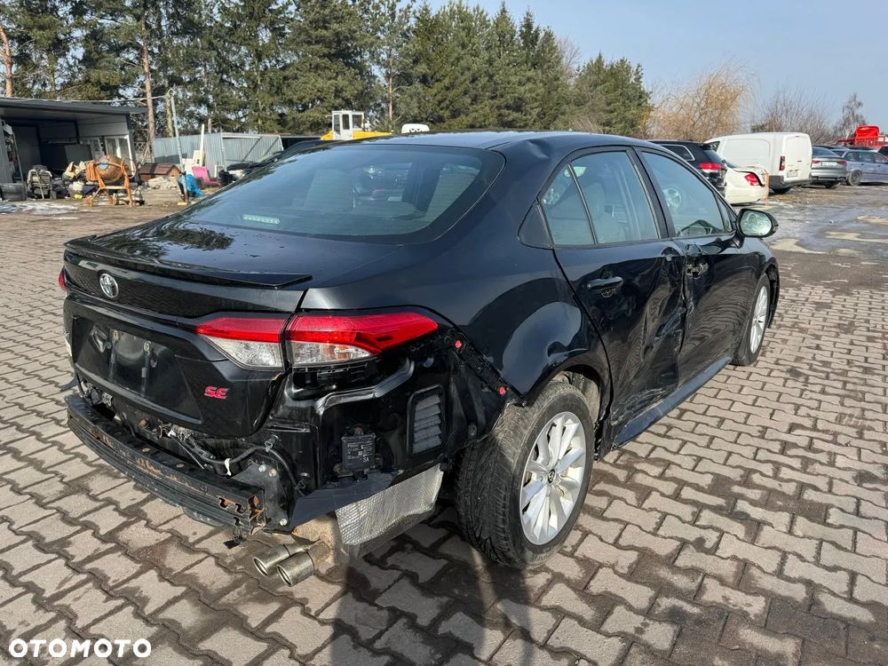 Toyota Corolla - 5