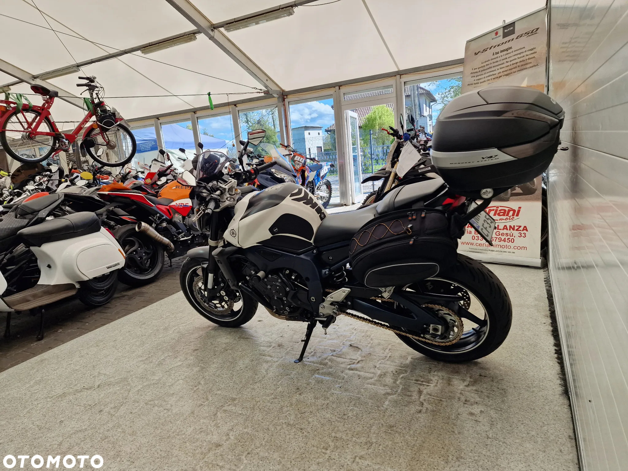 Yamaha FZ - 20