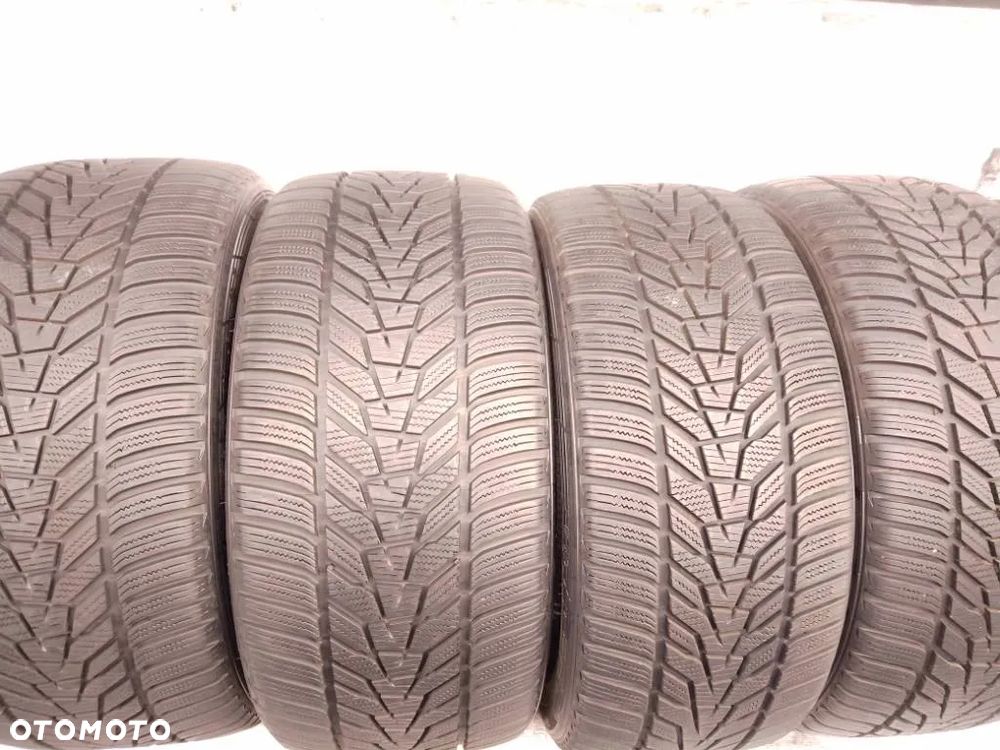 Hankook Winter ICEPT EVO 3 275/40 R18 103V 245/45 R18 100V 2022 2023 7-7.5mm - 1