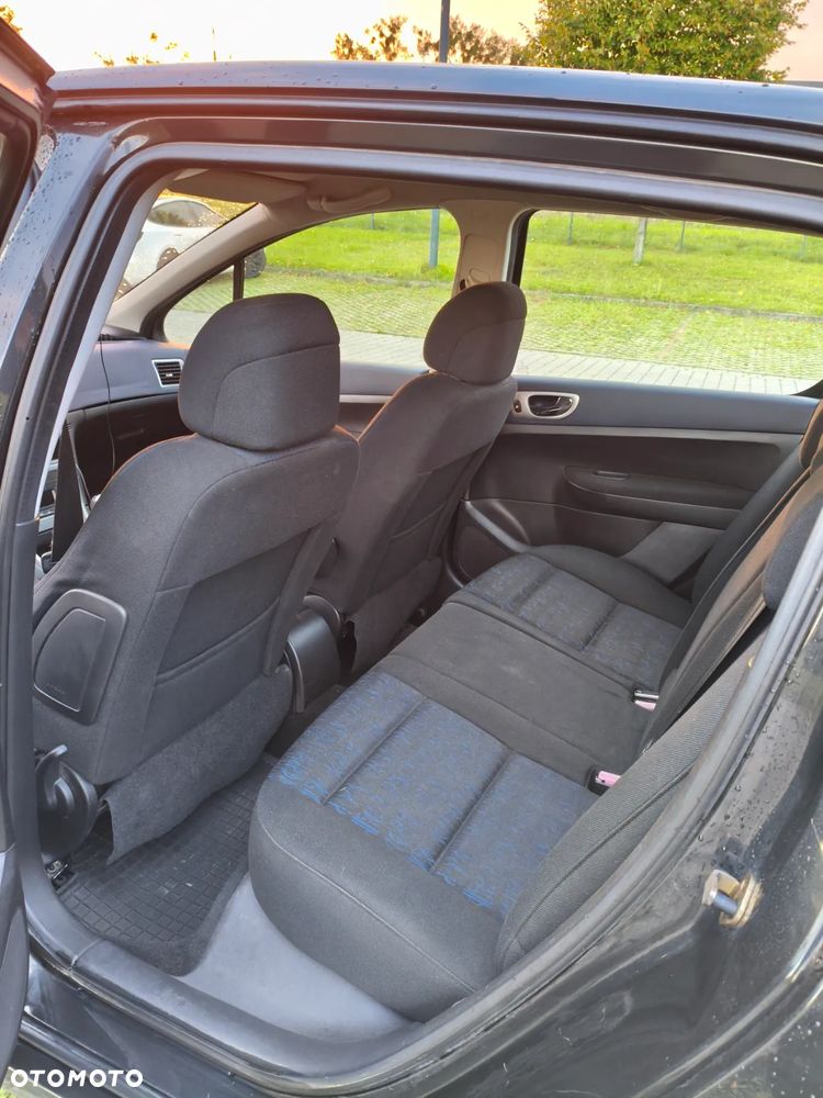 Peugeot 307 - 6